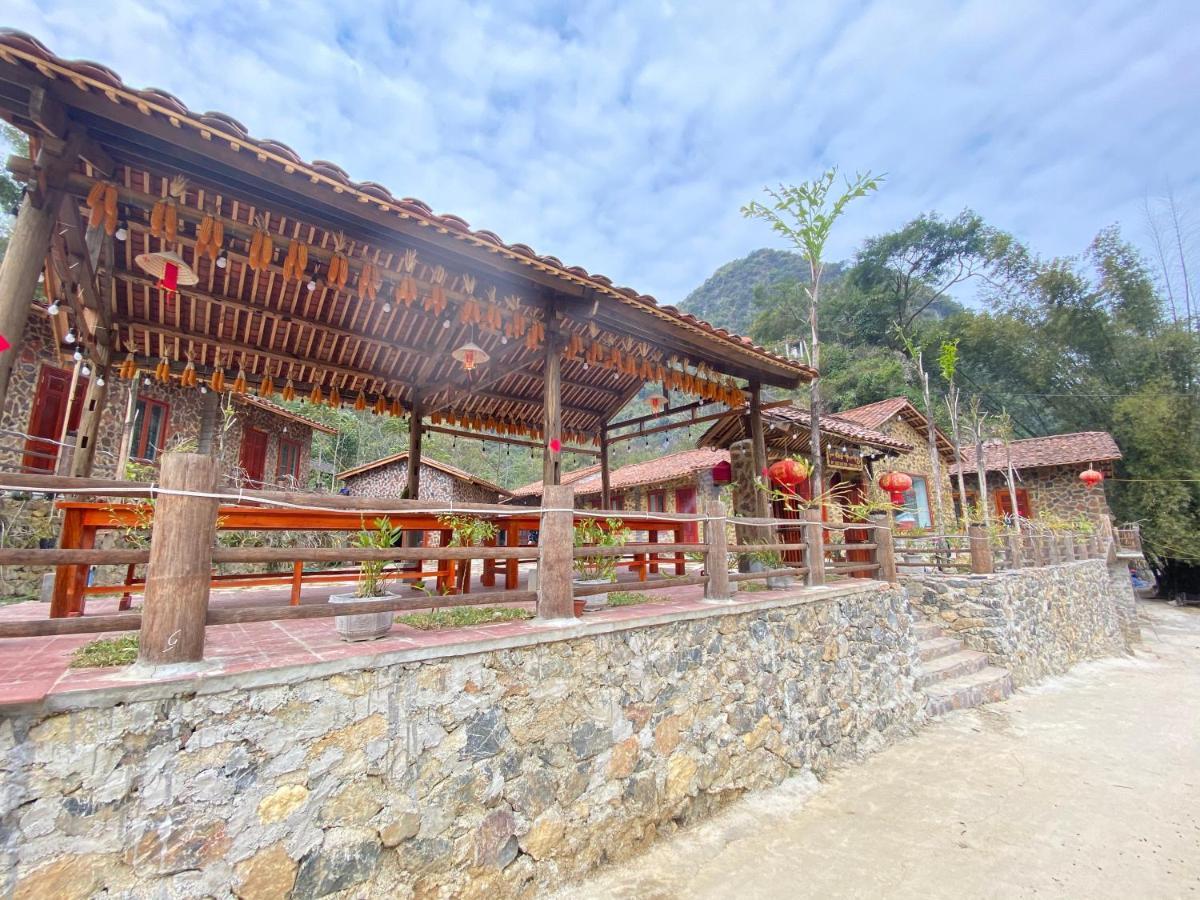 Lan Rung Homestay Lung Nieo Exteriér fotografie