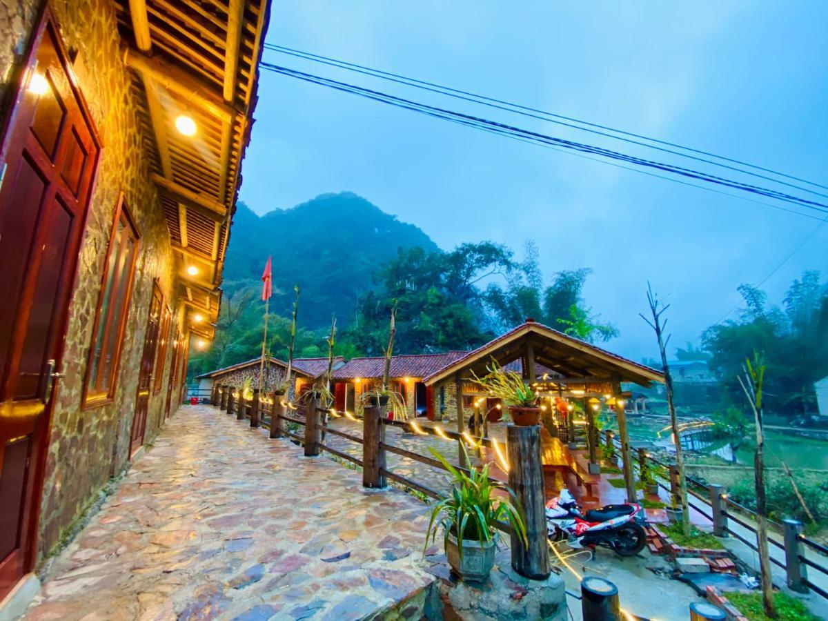 Lan Rung Homestay Lung Nieo Exteriér fotografie