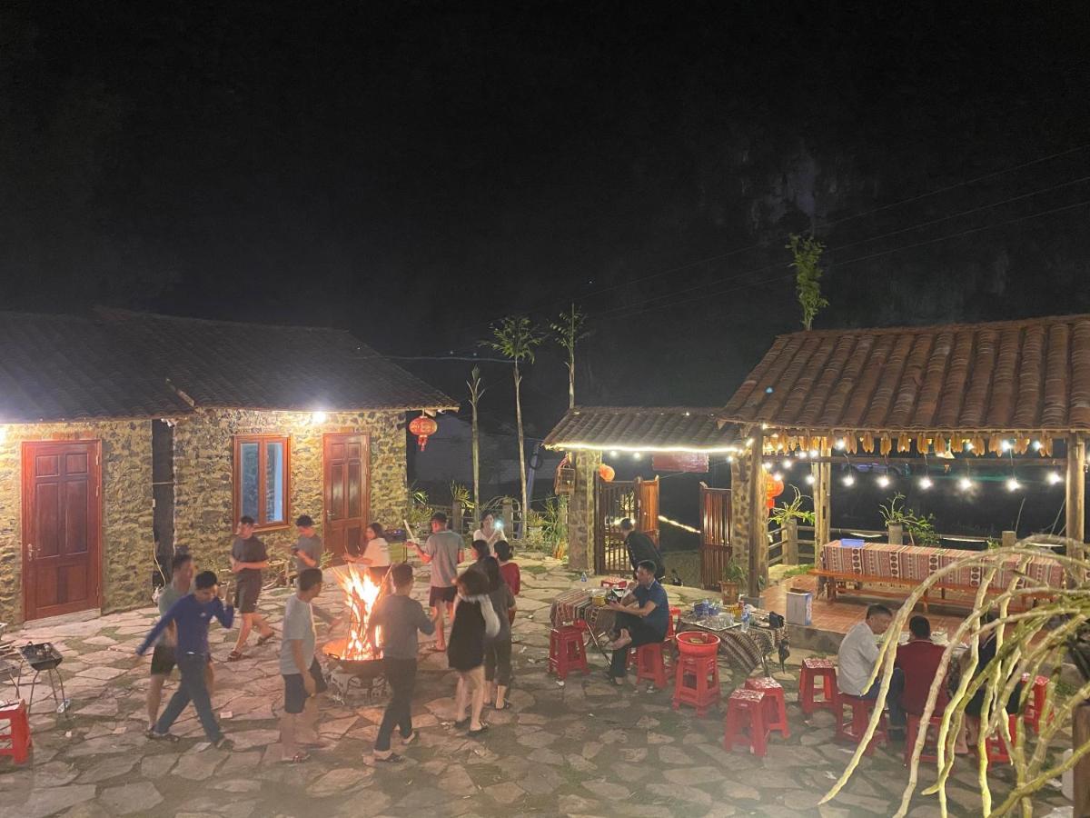 Lan Rung Homestay Lung Nieo Exteriér fotografie