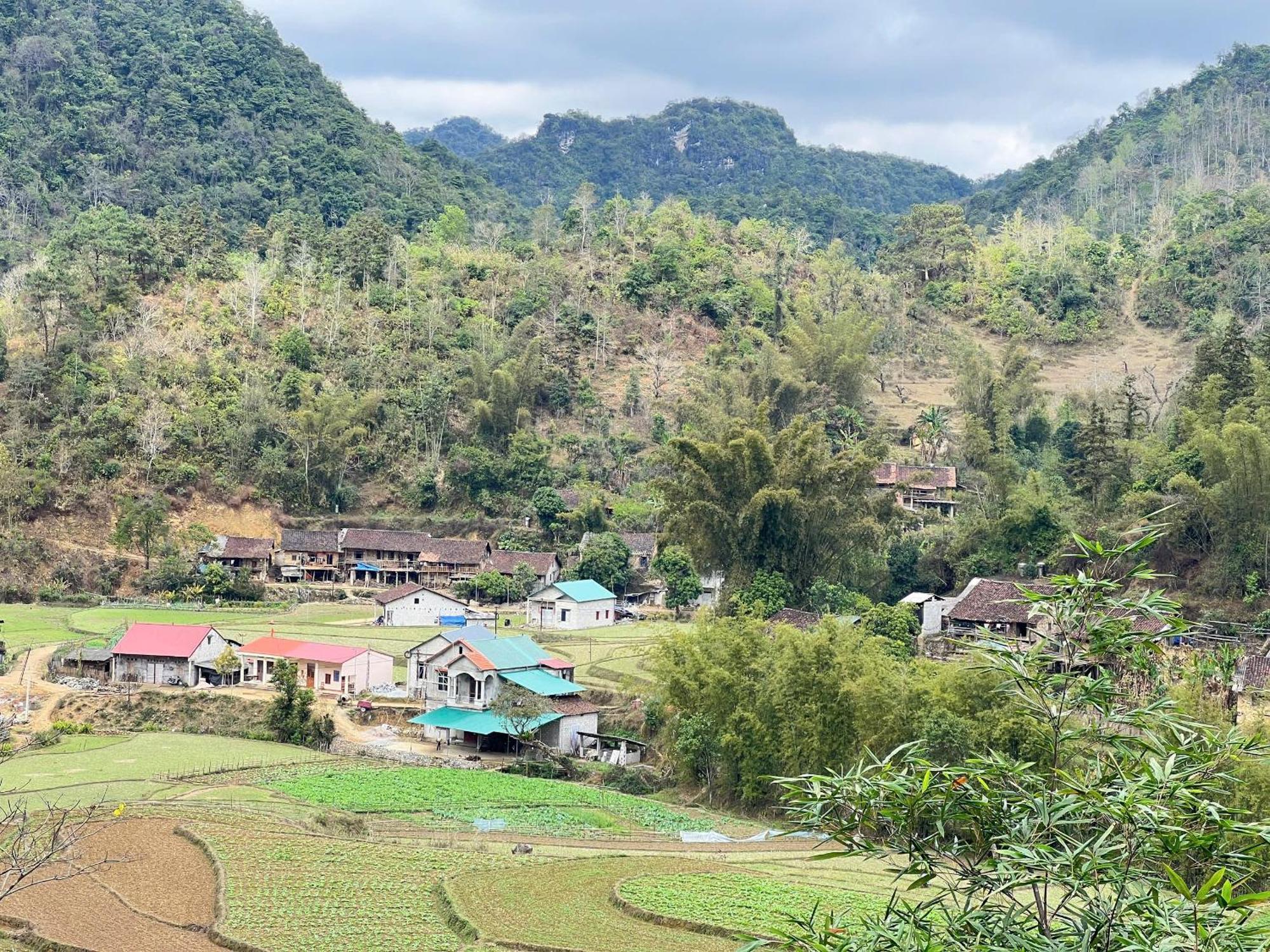 Lan Rung Homestay Lung Nieo Exteriér fotografie